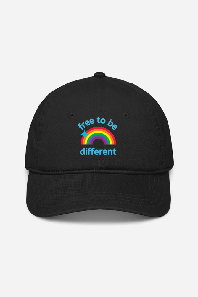 Illuminate Your Style: Bluelander High-Quality Caps – First to the World of Fashion, Glowing at Night with Enhanced Design. Set a New Trend and Be Different with Bluelander Caps.